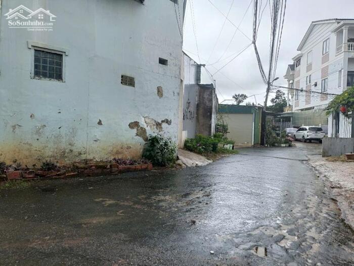 Hình ảnh Bán đất tặng nhà cấp 4 gần đường Phan Chu Trinh, Phường 9, TP. Đà Lạt – Vị trí trung tâm 5