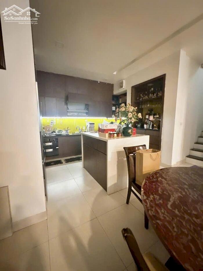 Hình ảnh Bán Biệt thự liền kề Hồ Tây 120m2, 6 tầng thang máy 1