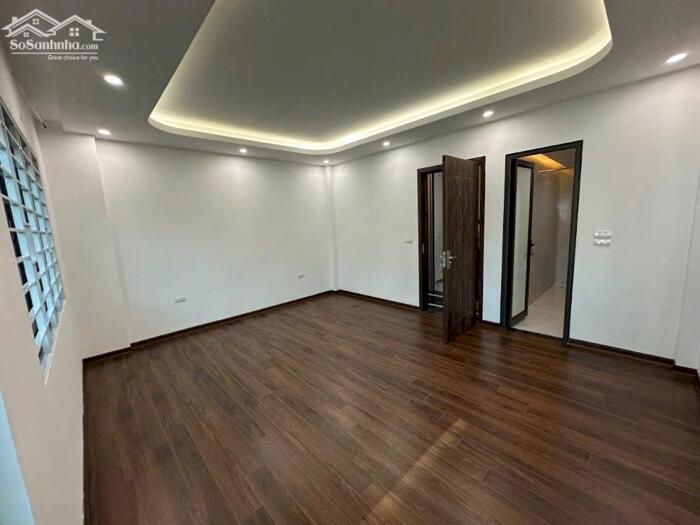 Hình ảnh Bán Nhà Việt Hưng, Long Biên 42m2, 6T, Ô tô vào nhà giá 9,1 tỷ 2