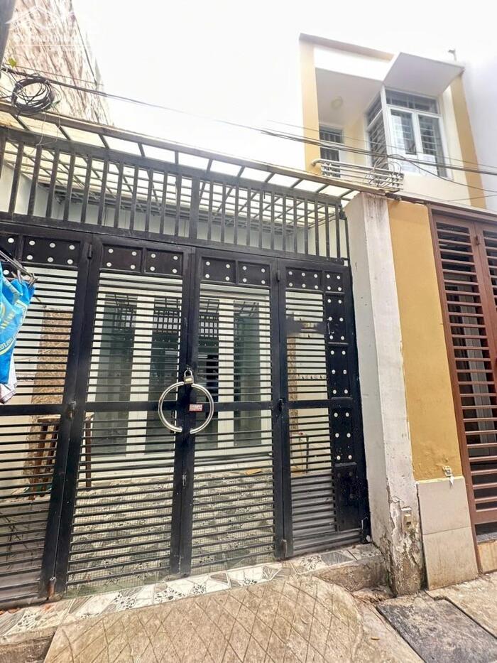 Hình ảnh Hẻm 803 Huỳnh Tấn Phát, Q.7 - 50m2 chỉ 3ty5 nhà C4 sổ riêng 0