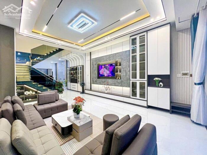 Hình ảnh Bán nhà Đường Láng 78m2 vị trí đẹp 10 m ra mặt phố kinh doanh tốt 10 tỷ 0