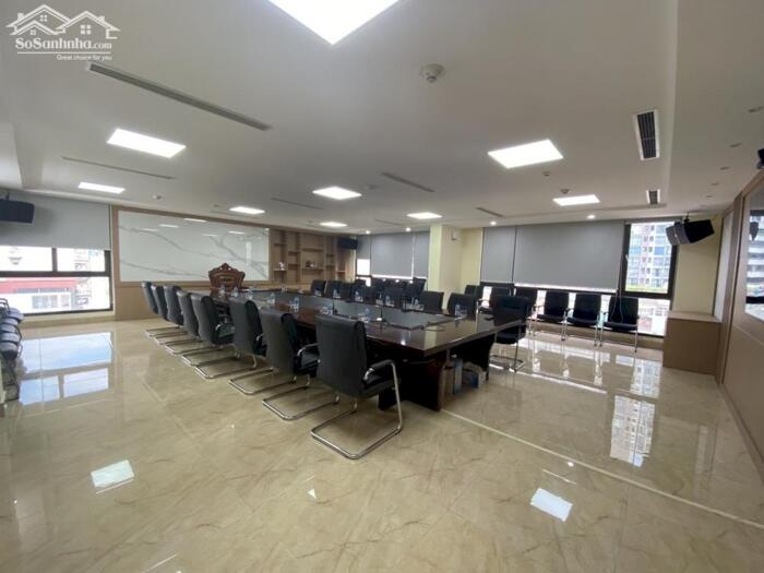 Hình ảnh Bán tòa nhà văn phòng mặt phố Nguyễn Chí Thanh 135m2 10 tầng thang máy 115 tỷ 1