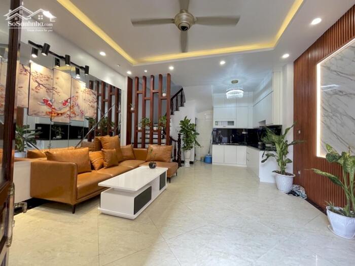 Hình ảnh Bán Nhà Việt Hưng, Long Biên 32m2, 5T chỉ 6,85 tỷ (ngõ thông thoáng) 4