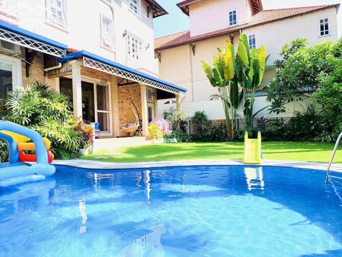 Hình ảnh Bán Biệt Thự Khu Compound Kim Sơn,Thảo Điền DT:557m2(30mx19m) Hồ Bơi+Sân Vườn Đẹp 1