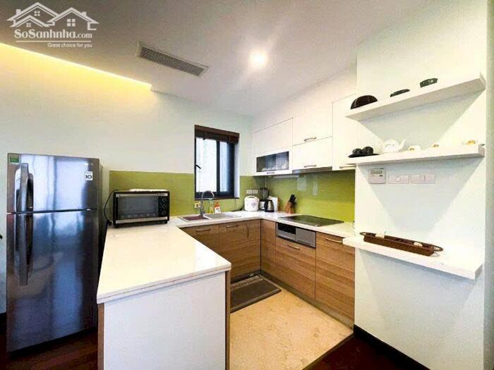 Hình ảnh Bán nhà 10 tầng Mặt Phố Hàng Bông, có hầm + thang máy 2