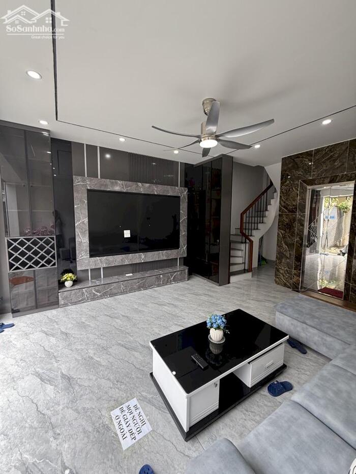 Hình ảnh Bán Nhà Cổ Linh, Phường Long Biên 41m2, 6T giá 9,05 tỷ (gần ô tô tránh) 1