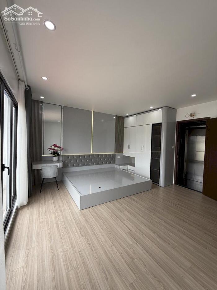 Hình ảnh Bán Nhà Cổ Linh, Phường Long Biên 41m2, 6T giá 9,05 tỷ (gần ô tô tránh) 4