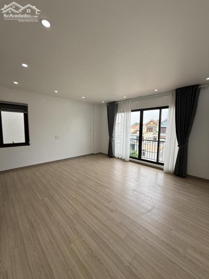 Hình ảnh Bán Nhà Cổ Linh, Phường Long Biên 41m2, 6T giá 9,05 tỷ (gần ô tô tránh) 2