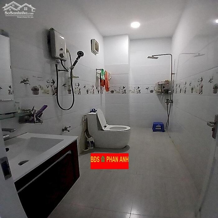 Hình ảnh Bán gấp nhà phố hẻm xe hơi đường Trần Thị Điệu – Chỉ có 7 tỷ.n.n.n. 3