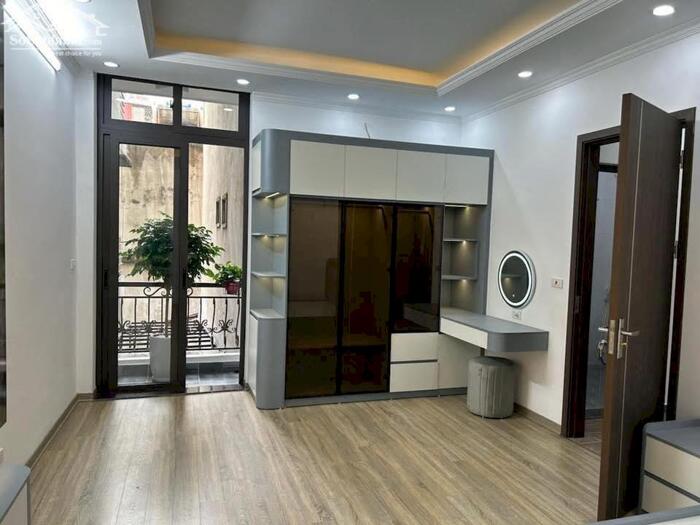 Hình ảnh -Bán Nhà Ngô Gia Tự, Phường Đức Giang, 33m2, 5T chỉ 6,5 tỷ (ngõ vào thuận tiện) 1