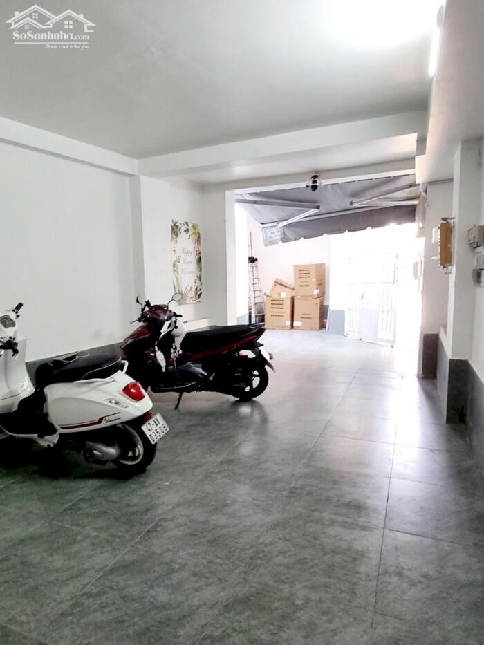 Hình ảnh CHDV BÌNH THẠNH – GẦN HÀNG XANH, BẾN XE MIỀN ĐÔNG – 110M² – 8 PHÒNG KHÉP KÍN – 8.4 TỶ 1