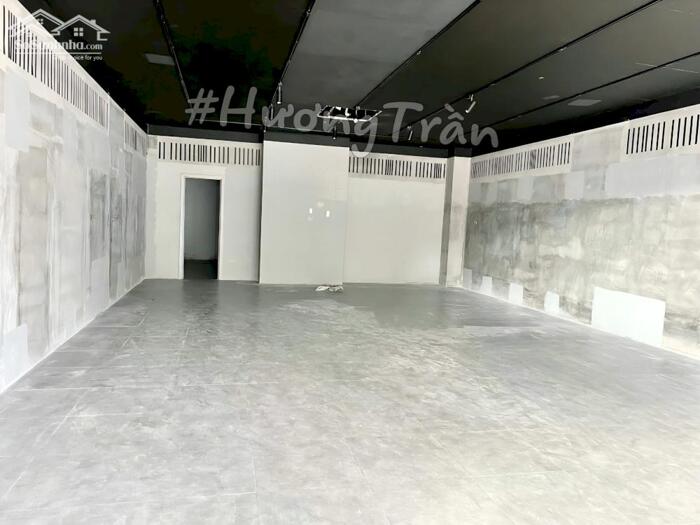 Hình ảnh 80 triệu - CHO THUÊ MẶT BẰNG SHOWROOM, NGANG 8m MẶT TIỀN ĐƯỜNG NGUYỄN TRÃI 1