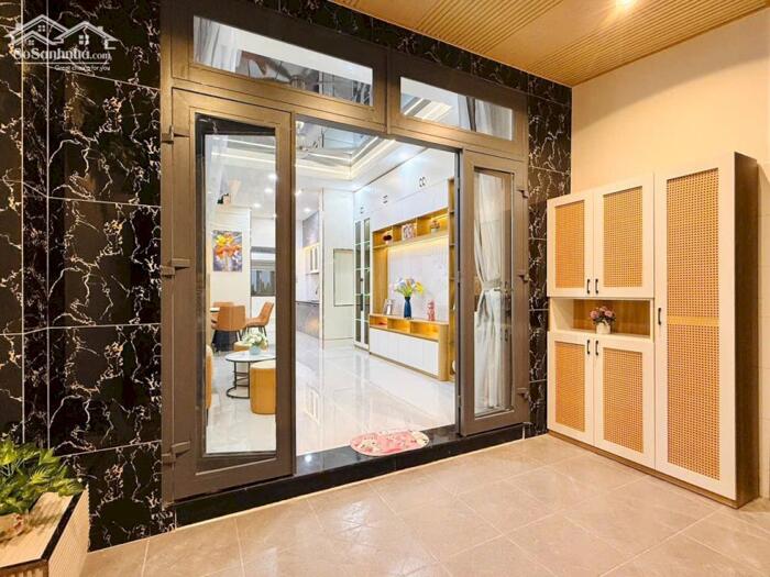 Hình ảnh Bán nhà (4.2 x 16m) đường số 8, phường 11, Gò Vấp 1