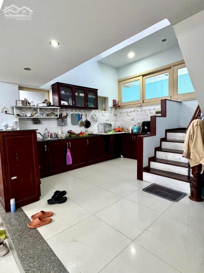 Hình ảnh BÁN NHÀ 3 TẦNG – HẺM Ô TÔ CAO BÁ QUÁT, GẦN COOPMART NHA TRANG 3