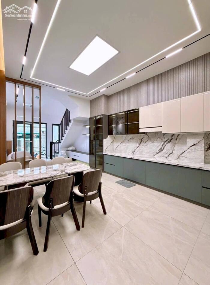 Hình ảnh Bán nhà Giảng Võ 48m2 nhà đẹp 2 thoáng sổ đẹp phân lô ô tô đỗ sát nhà 12.8 tỷ 1