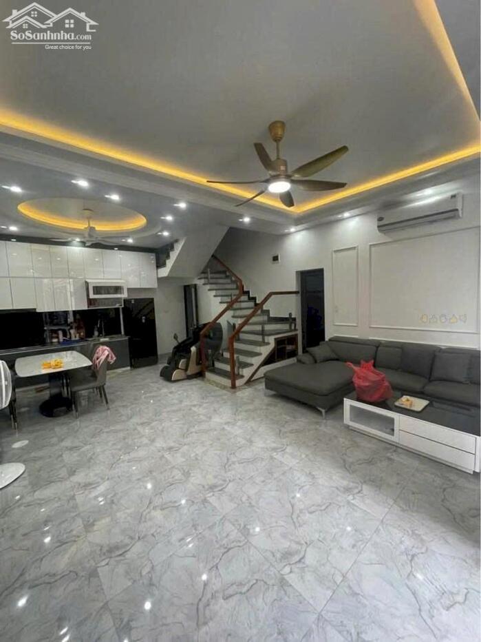 Hình ảnh Cho thuê nhà tại Nguyễn Bỉnh Khiêm cực đẹp - Đông Hải - Hải An - Hải Phòng 2