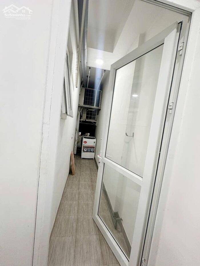 Hình ảnh cho thuê chung cư 90 Nguyễn Tuân, 70m, 2 phòng ngủ, đủ đồ 15 triệu có slot oto 9