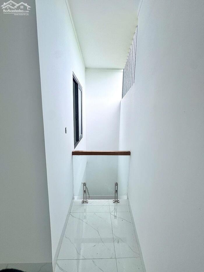 Hình ảnh NHÀ CẤP 4 GÁC LỬNG - THẠNH PHÚ 4