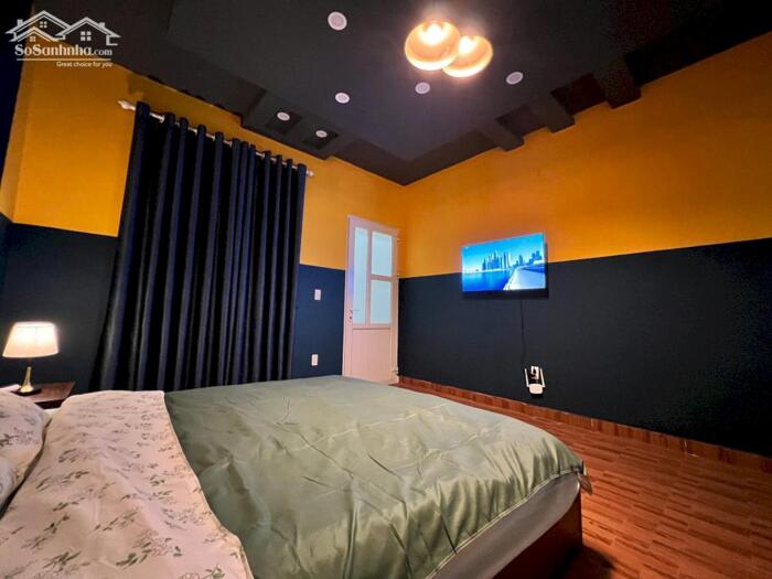 Hình ảnh Cho thuê nhà lô góc Văn Cao, 5 ngủ khép kín, DT: 80m2. 4