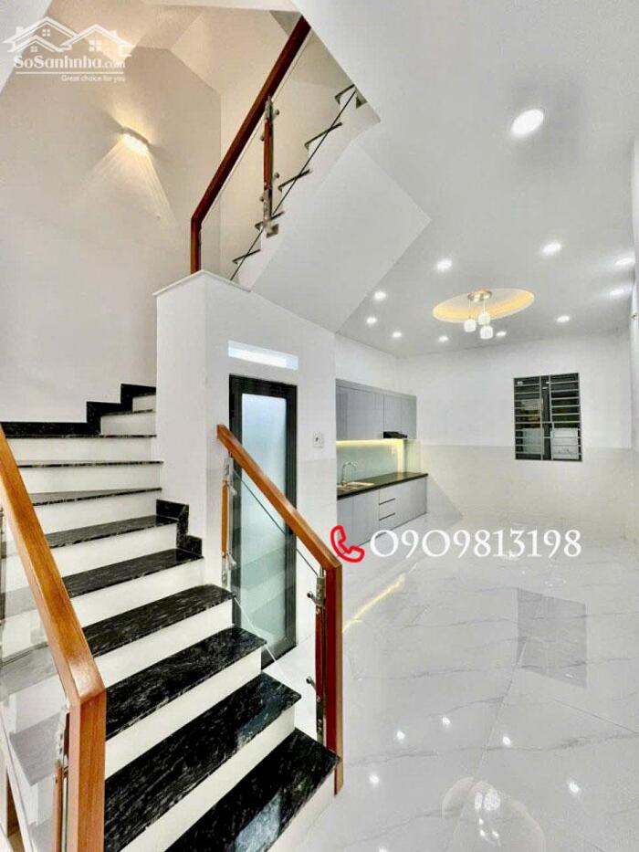 Hình ảnh ️️️Nhà SHR Ở Ngay Quận 5 Bán Nhanh 4 Tầng Mới Đẹp.️️️ 0