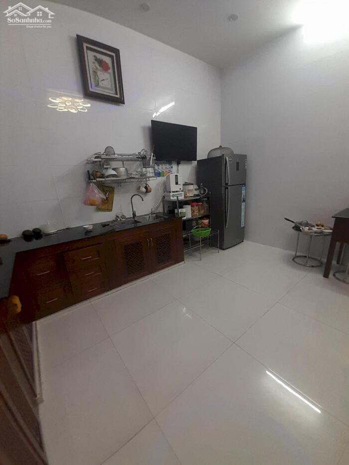 Hình ảnh HÓT _ BÁN NHÀ MẶT TIỀN 3 TẦNG NGAY VÕ CHÍ CÔNG _ 3 TẦNG , 100M² _ GIÁ NHỈNH HƠN 12 TỶ 3