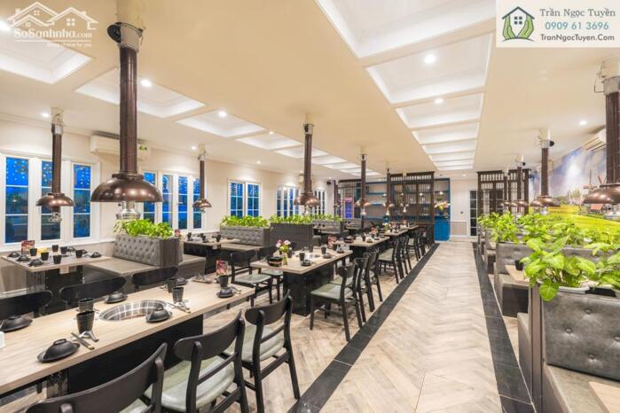 Hình ảnh Nhà em bán lô biệt thự Vườn Vua Resort 3 tầng mặt hồ sen 2