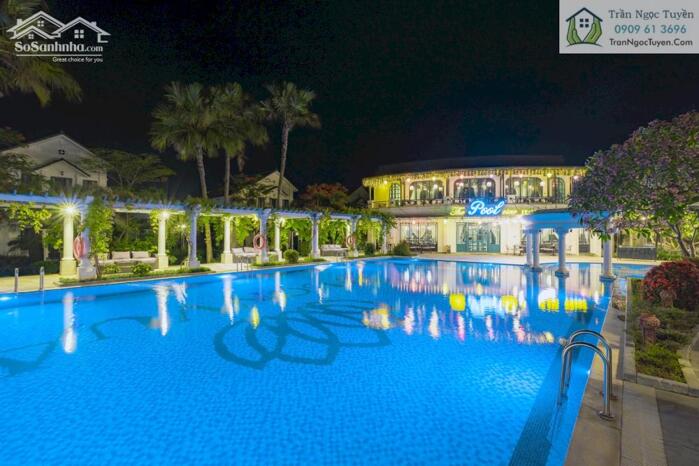 Hình ảnh Nhà em bán lô biệt thự Vườn Vua Resort 3 tầng mặt hồ sen 3