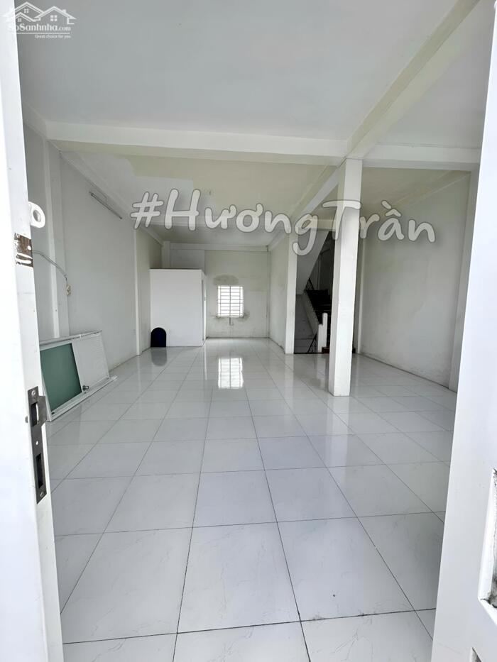 Hình ảnh 27 triệu - CHO THUÊ NHÀ 4 TẦNG MẶT TIỀN CÁCH MẠNG THÁNG 8, sát bên VINCOM HÙNG VƯƠNG 3