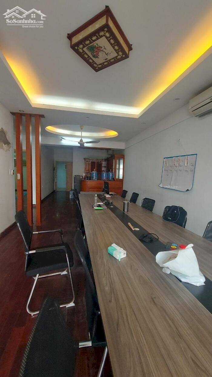 Hình ảnh cho thuê chung cư HH2 Bắc Hà - Tố Hữu. 106m, 2 phòng ngủ, đồ cơ bản 11 triệu 4