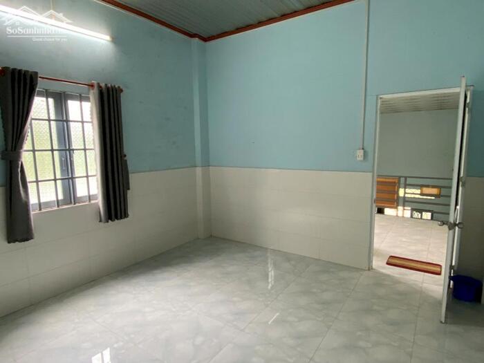 Hình ảnh BÁN NHÀ GÁC LỬNG – SỔ RIÊNG THỔ CƯ. 200m2. Chỉ 2Tỷ4. Ô Tô 3