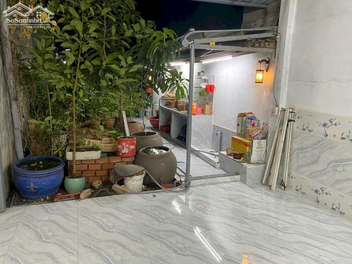 Hình ảnh BÁN NHÀ GÁC LỬNG – SỔ RIÊNG THỔ CƯ. 200m2. Chỉ 2Tỷ4. Ô Tô 12