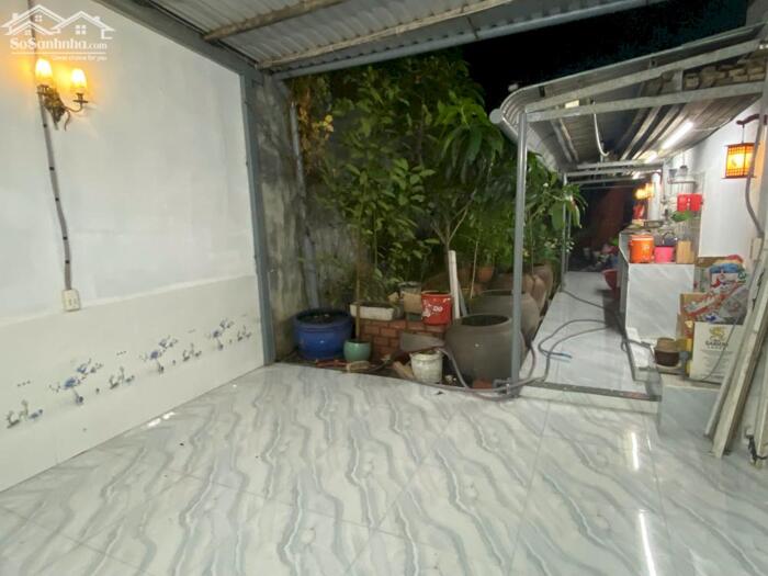 Hình ảnh BÁN NHÀ GÁC LỬNG – SỔ RIÊNG THỔ CƯ. 200m2. Chỉ 2Tỷ4. Ô Tô 9