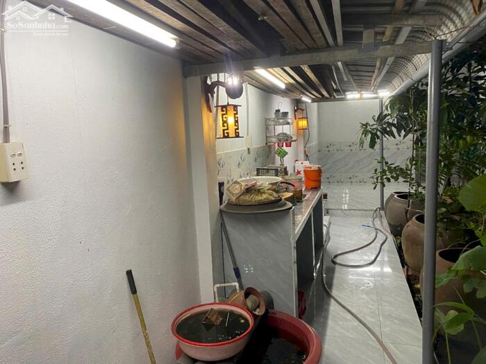 Hình ảnh BÁN NHÀ GÁC LỬNG – SỔ RIÊNG THỔ CƯ. 200m2. Chỉ 2Tỷ4. Ô Tô 17