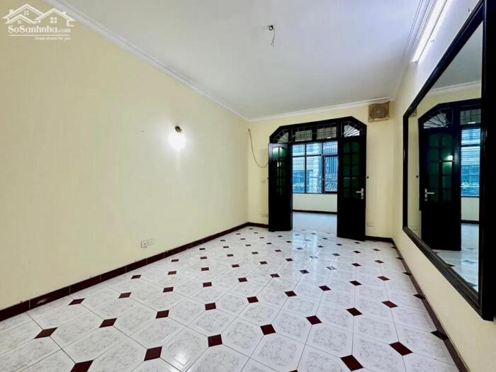 Hình ảnh Hoa Khôi Phố Trường Chinh - Ngã Tư Sở - Ô Tô Tránh + Gara - 91m² - 4 Tầng Đẹp - Ở Ngay 4