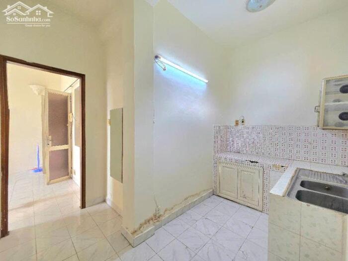 Hình ảnh Chung cư 675 Nguyễn Kiệm, Phú Nhuận gần sân bay, 50m2 chỉ 2 ty7 2