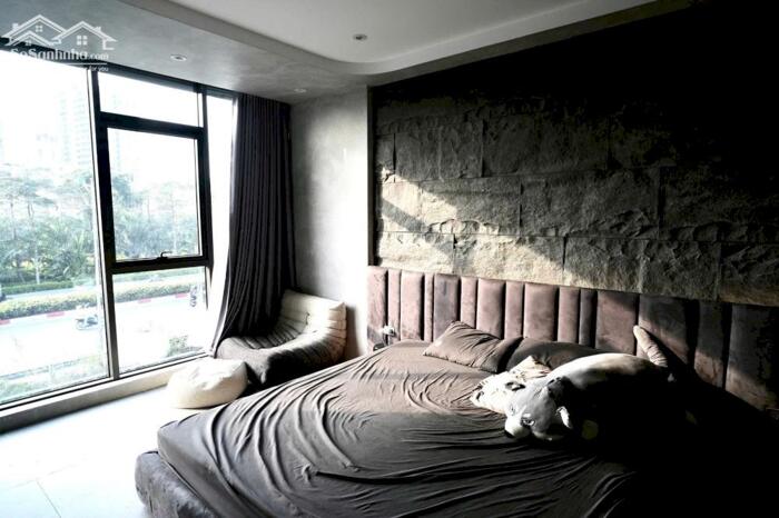 Hình ảnh Bán Nhà Mặt Phố Đường Bưởi Ba Đình 32m2-6T MT6m LÔ GÓC 18 Tỷ Có Thương Lượng. 1