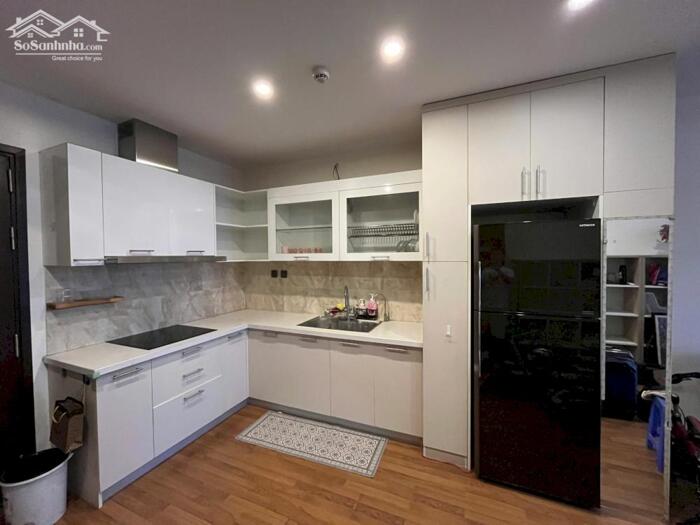 Hình ảnh cho thuê chung cư Home City Trung Kính, 70m2, 2 phòng ngủ, đủ đồ 15 triệu có slot oto 0