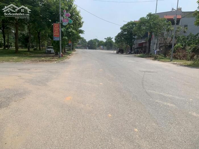 Hình ảnh Chính chủ bán đất Tàm Xá, DT 83m2,MT 4,5m, KD sầm uất,2 mặt dường trước sau,Cạnh Vin Tàm Xá, giá rẻ 2