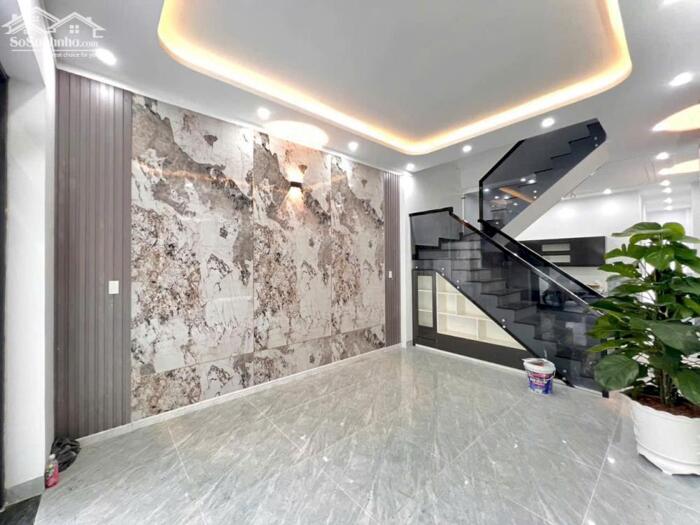 Hình ảnh NHÀ 1 TRỆT 1 LẦU TRUNG TÂM - GIÁ CHỈ CÒN 2TY150 7