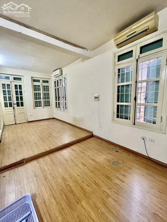 Hình ảnh Bán Nhà Mặt Phố Đặng Tất Ba Đình 55m2-4T LÔ GÓC 30 Tỷ Có Thương Lượng. 5