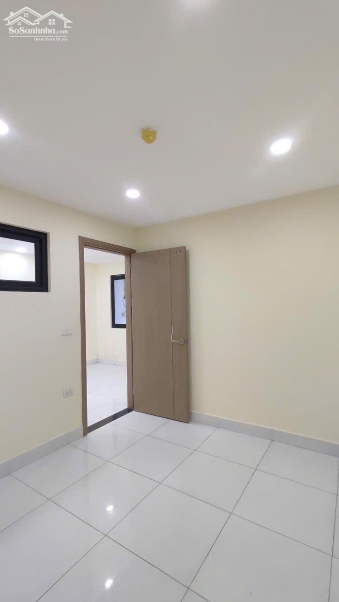 Hình ảnh Cho thuê quỹ căn hộ 2 ngủ giá rẻ tại Chung cư Hoàng Huy Lạch Tray, Đổng Quốc Bình. 4