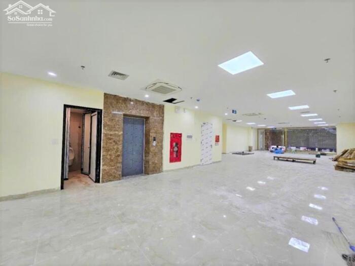 Hình ảnh Bán Toà Building 10 tầng 200m2 Mặt đường Đại Cồ Việt 1