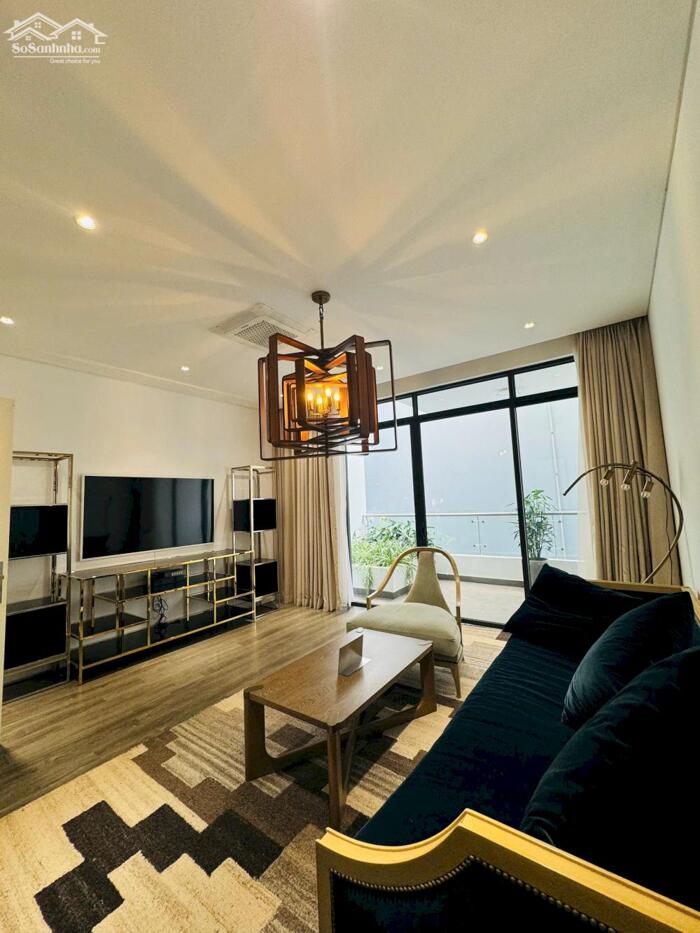 Hình ảnh Cho thuê nhà phố full nội thất 5 PN, vị trí đẹp, có thể kinh doanh, dự án Trung Nguyên 4