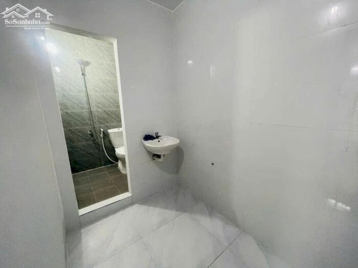 Hình ảnh Gấp bán nhà Kiệt 2.5m Đường Ông Ích Đường, gần chợ Cẩm Lệ, chỉ 2,95 tỷ 2