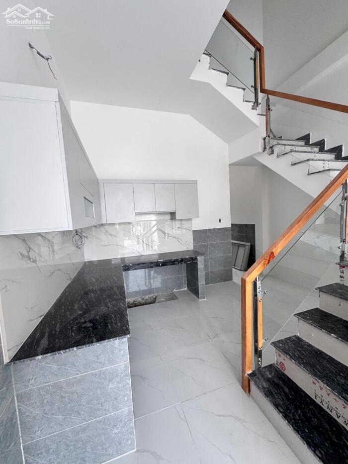 Hình ảnh NHÀ 1 TRỆT 1 LẦU – TRẢ TRƯỚC 700TR LÃI SUẤT ƯU ĐÃI 2