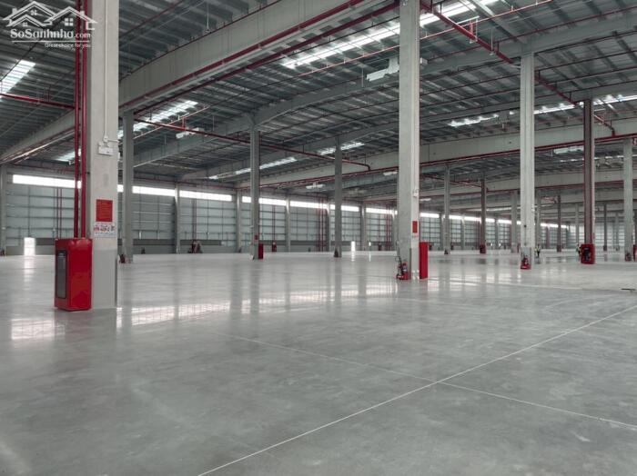 Hình ảnh Cho thuê xưởng dt 2000m2 trong Kcn Thuận Thành, xưởng đẹp tiêu chuẩn,pccc tự động,làm EPE 0