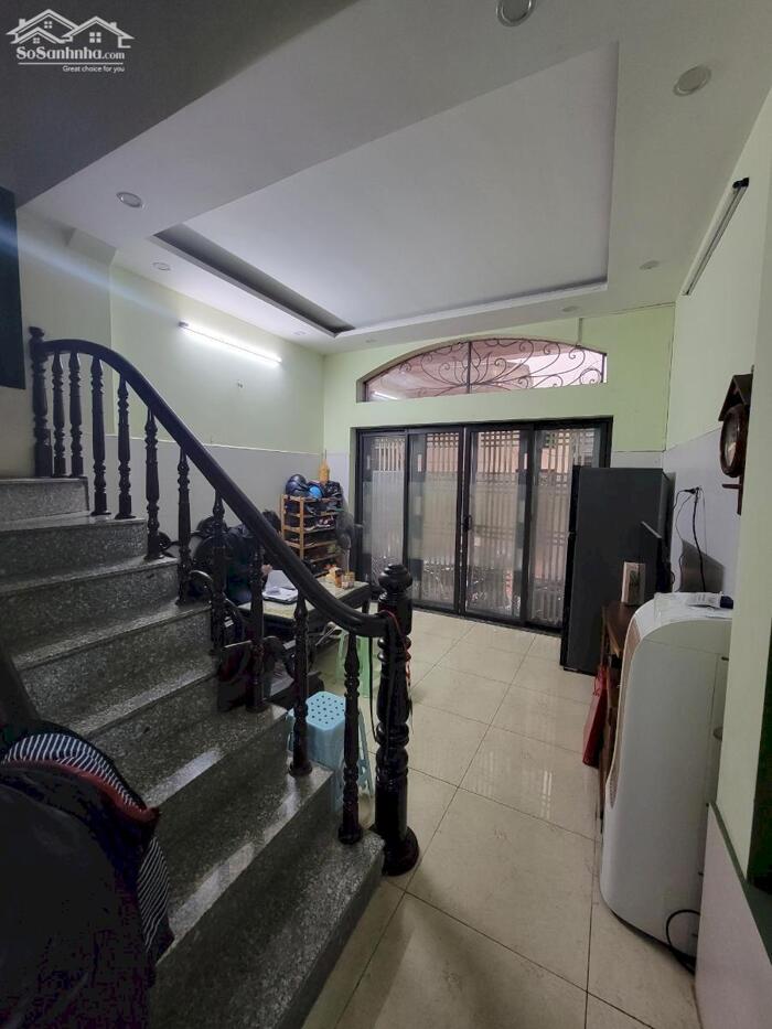 Hình ảnh Bán Nhà Phố Hàng Bún Quận Ba Đình 32m2-4T 2 THOÁNG 13,5 Tỷ Có Thương Lượng. 0