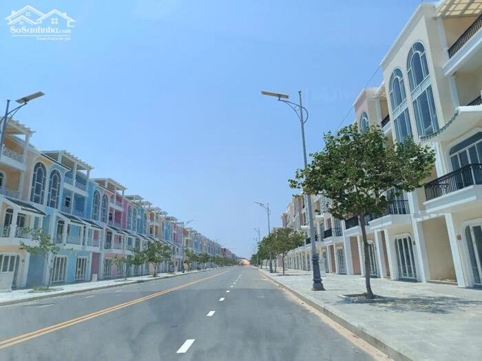 Hình ảnh Bán Nhà 2,5 Tầng 120m2 Dự ÁN Sunpark - Para sol View Công Viên Giá Chỉ 5,4 Tỷ 9