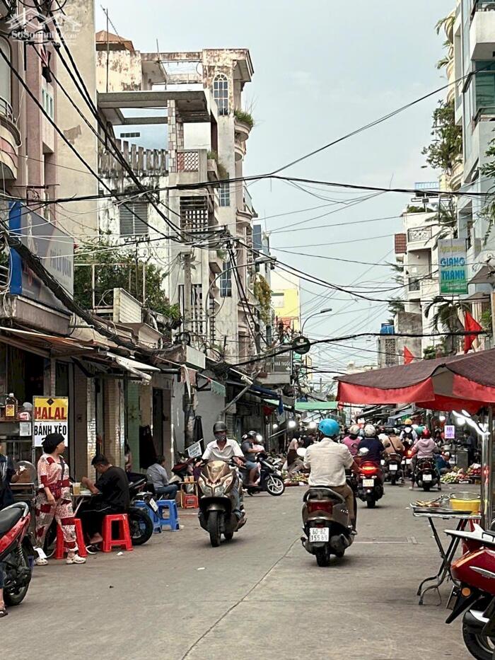 Hình ảnh Chính chủ gửi bán nhà 1 sẹc Huỳnh Văn Bánh 4 lầu 84m2 ngay chợ Phú Nhuận KD đa nghề 15 tỷ. 10