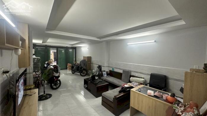 Hình ảnh Chính chủ gửi bán nhà 1 sẹc Huỳnh Văn Bánh 4 lầu 84m2 ngay chợ Phú Nhuận KD đa nghề 15 tỷ. 6